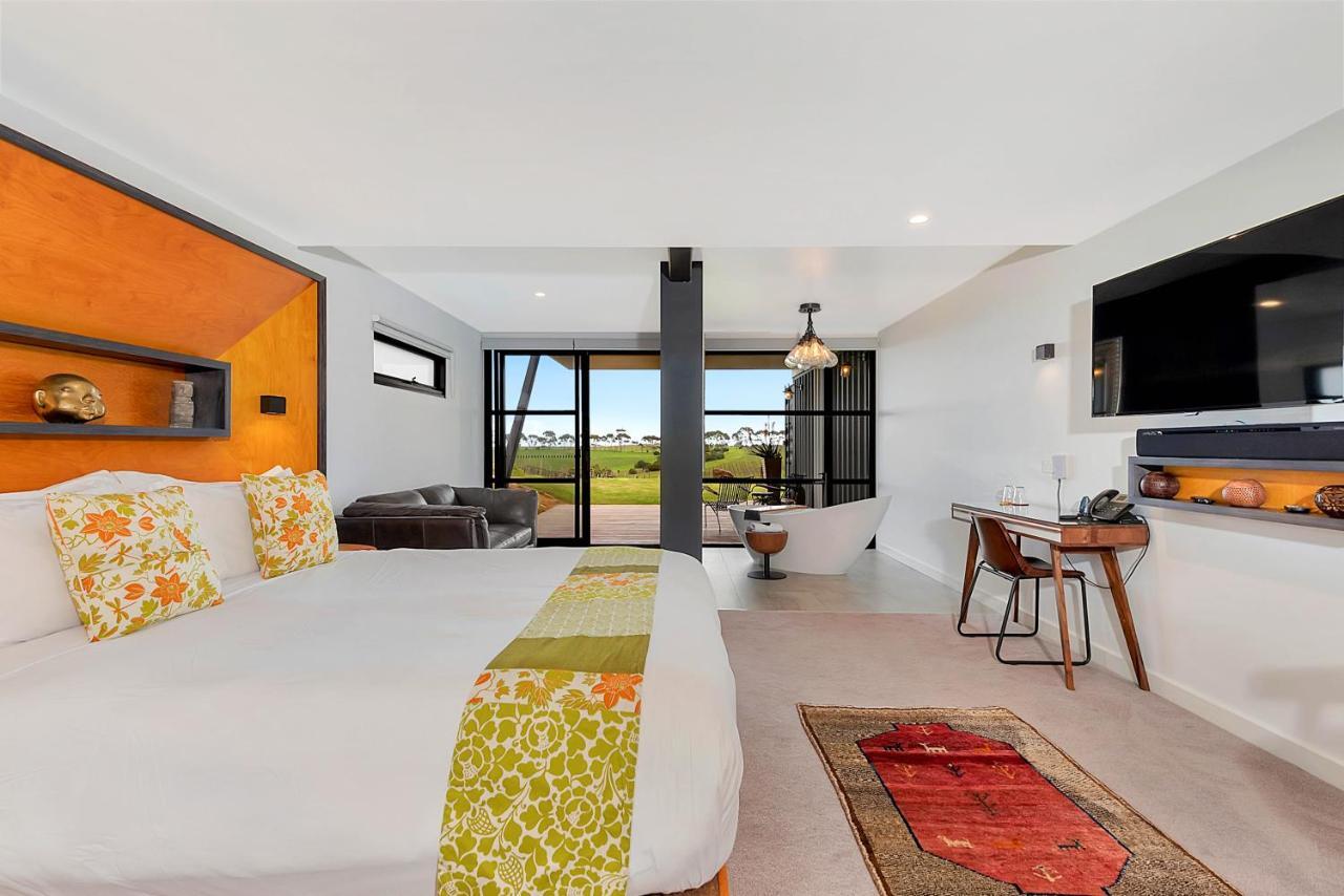 Hotel California Road At Inkwell Wines Mclaren Vale Exterior foto